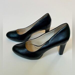 Life Stride 3” heel pump-New